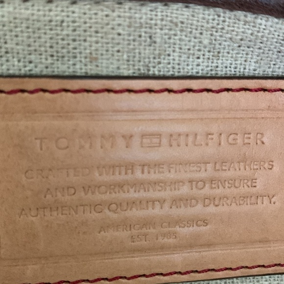 “VINTAGE”  LEATHER TOMMY HILFIGER LARGE TOTE - Picture 9 of 9